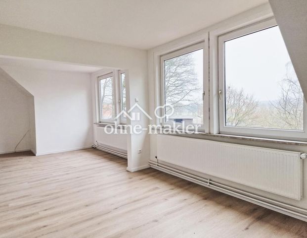 Dachgeschosswohnung in Himbergen - Photo 1