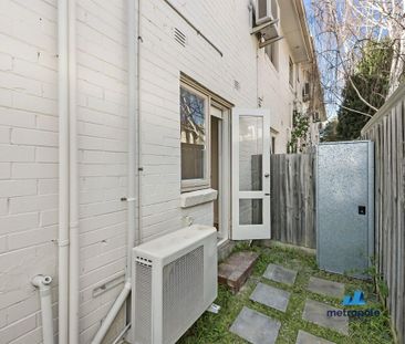 5/39 Osborne Avenue, GLEN IRIS, VIC - Photo 5