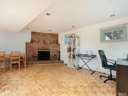 Maison de plain-pied - 6860 Av. Maupassant - Photo 3