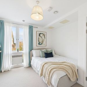 Medway House, Maidenhead Medway House, Maidenhead - Photo 2