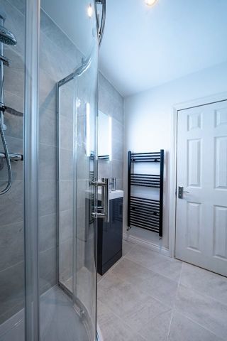 Room in a Shared House, Cranmore Road, BR1 - Photo 3