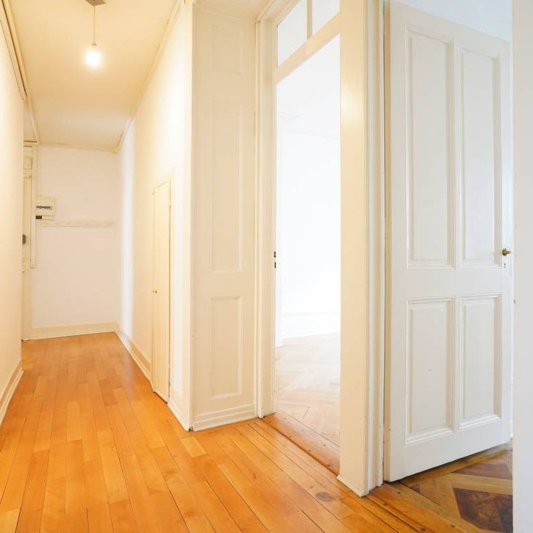 Appartement 5 pièces au 1er étage - Foto 1