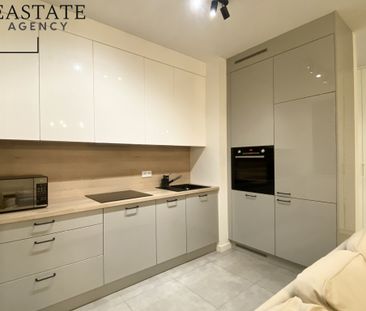 Warszawa, Mokotów, Mokotów Służewiec, Cybernetyki - Zdjęcie 1