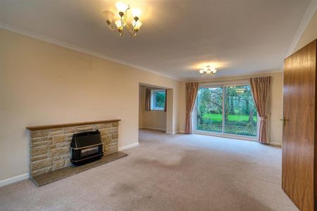 4 bedroom detached house to rent - Photo 2