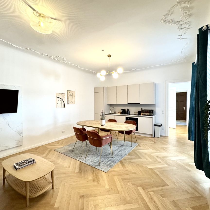 SOFORT BEZUGSFERTIG! Hofruhelage + Stuckdecken + historisches Biedermeierhaus + geschmackvolle Ausstattung! - Photo 1