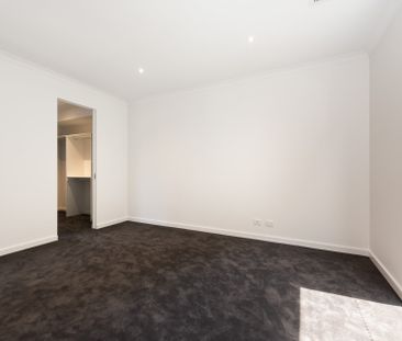 Stylish, Spacious & Perfectly Positioned – Your Ideal Family Home A... - Photo 4