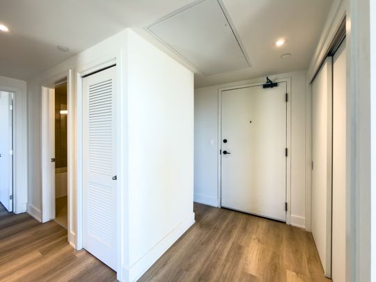 For Lease - 770 Somerset Street Unit# 905, West Centre Town, Ontario - Photo 1