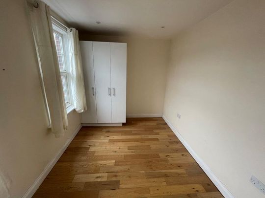 Lower Addiscombe Road, Croydon CR0, London - Photo 1