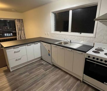Four Bedroom Family Home in Dinsdale - Photo 5