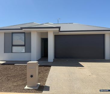 7 Casuarina Way, Eyre SA 5121 - House For Rent | Domain - Photo 4