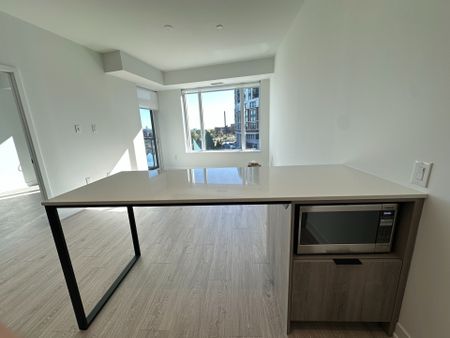 For Lease - 2495 Eglinton Avenue Unit# 316, Mississauga, Ontario - Photo 5