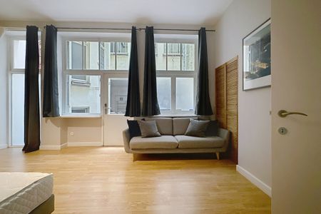 Studio meublé de +/-35m² au cœur de Bruxelles – À deux pas de la Grand-Place - Foto 5