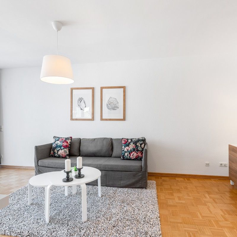 Welc(H)ome® by RIDA FLATS – Köln-Mülheim: All-in! Rheinnähe, Messe, Balkon, WIFI & Tiefgarage - Photo 1