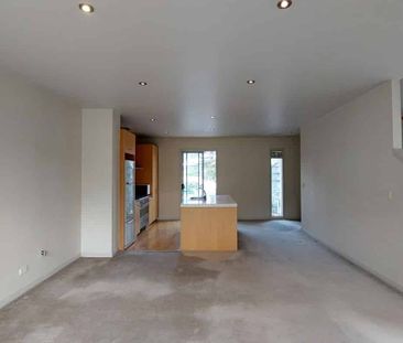 Boarder Of Remuera and Broadway - Photo 1