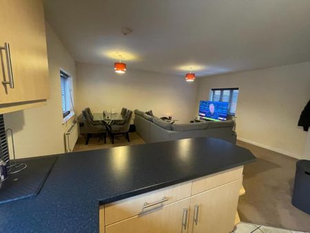 2 bedroom apartment to rent - Photo 2