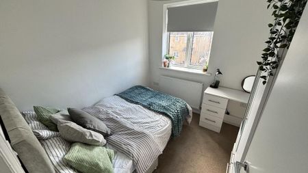 4 bedroom house to rent - Photo 5