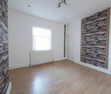 2 Bed Terraced House, Richmond Road, B66 - Photo 5