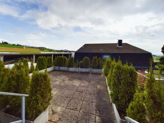 Charmante 4.5 Zimmer-Wohnung in Oberlunkhofen - Photo 1