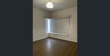 Comfort meets convenience in MWSC Zone (Freshly painted & Brand new flooring) - Photo 5