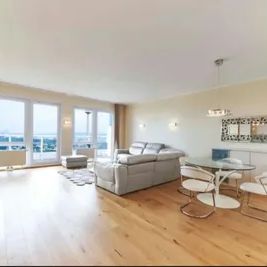 Klimatisierte 2-Zimmer-Wohnung | 84 m² | 13 m² Loggia | Donau-, Donaupark- & Kahlenbergblick | UNO City / IAEA | U1 Kaisermühlen - Foto 2