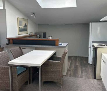 Charming 1BR Flat with Balcony & Garden - Photo 1