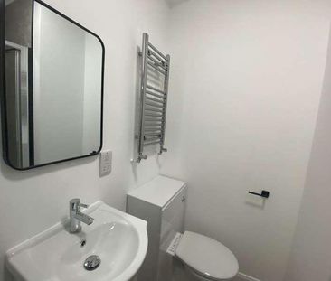 Ensuite Room With Kitchenette To Let, PE1 - Photo 5