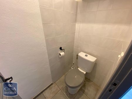 Location Appartement 2 pièces 41m² TOULON 83000 - Photo 2
