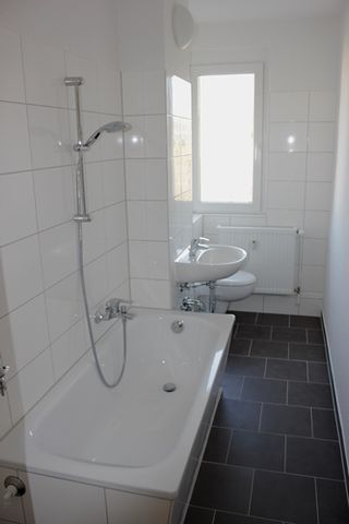 Einzug ab 01.03.2026 möglich. WOHNEN OHNE OBERMIETER IM GEMÜTLICHEN MÖCKERN! - Foto 4