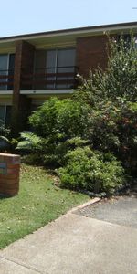 Low Maintenance Living - Photo 4