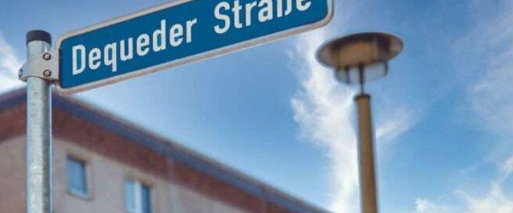 3-Zimmer-Wohnung mit BALKON, Badewanne, neu renoviert - Photo 1