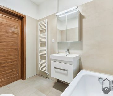 Pronájem bytu 2+kk 74 m² - Fotografie 6
