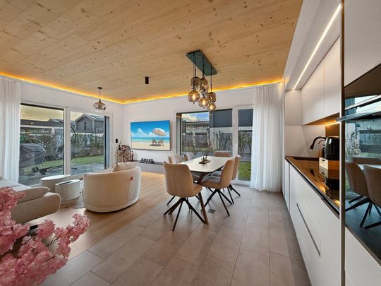 Aproz | Ecology, design and modern comfort for this 3.5-room villa - Photo 1