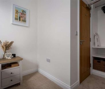 Trier Way, Gloucester, Gloucestershire, GL1 - Photo 3