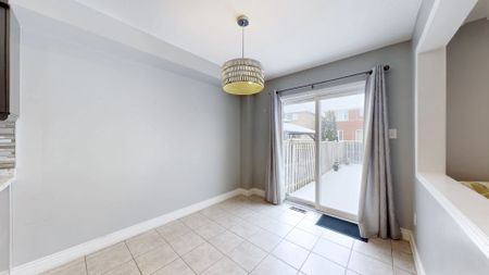 For Lease - 3941 Stardust Drive, Mississauga, Ontario - Photo 5