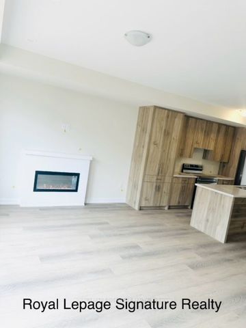 For Lease - 1322 Kobzar Drive, Oakville, Ontario - Photo 2