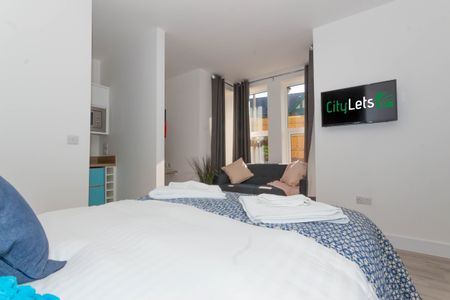 84-86 Derrys Villa, Flat 1 - Photo 4