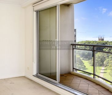 Stunning One Bedroom with Views & Parking - Photo 1