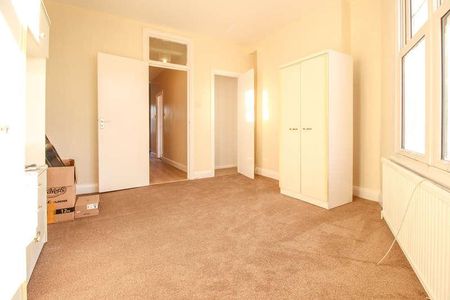 Wordsworth Parade, Turnpike Lane, N8 - Photo 5