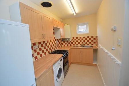 2 bedroom apartment to rent - Photo 4