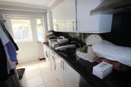 4 bedroom house to rent - Photo 5