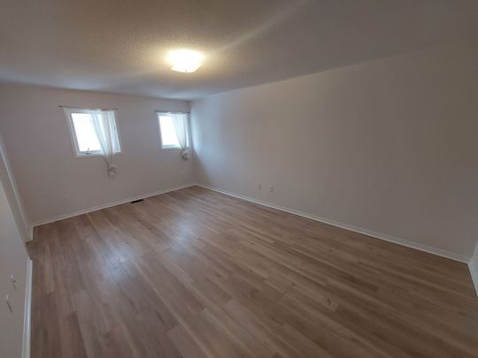 For Lease - 289 Penndutch Circle, Whitchurch-Stouffville, Ontario - Photo 1