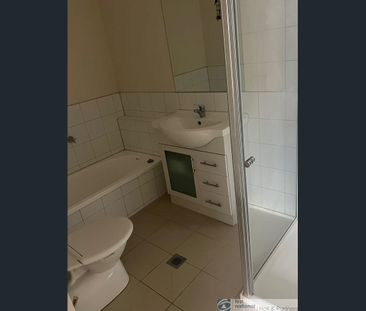 SECURE LIVING - Photo 2