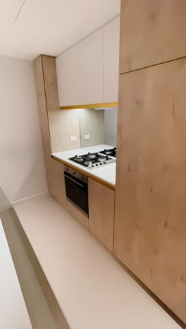 2 bed 1.5 bath 1c*303 - Photo 2