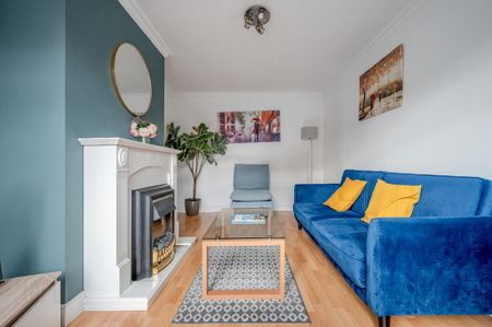 2 Stormount Crescent, Belfast, BT5 4NT - Photo 2