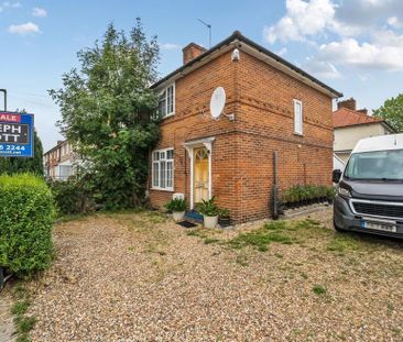 3 bedroom end of terrace house to rent - Photo 3