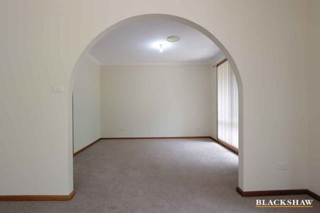 4 Bedroom Home with Amazing Views - Photo 2