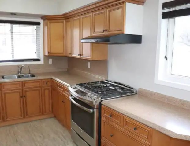 Upper- 78 South Drive | 78 South Drive, Kitchener - Photo 1