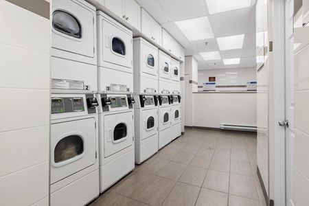 1140/1150 Fisher Avenue, Civic Hospital - Central Park, Ottawa, ON - Photo 2