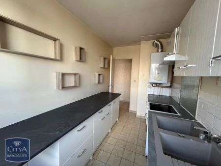 Appartement à louer 3 pièces 68.27m² - Photo 2