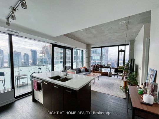 King Charlotte Lofts , #2402 - Photo 1